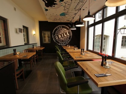 照片: THE GRILL CANTEEN
